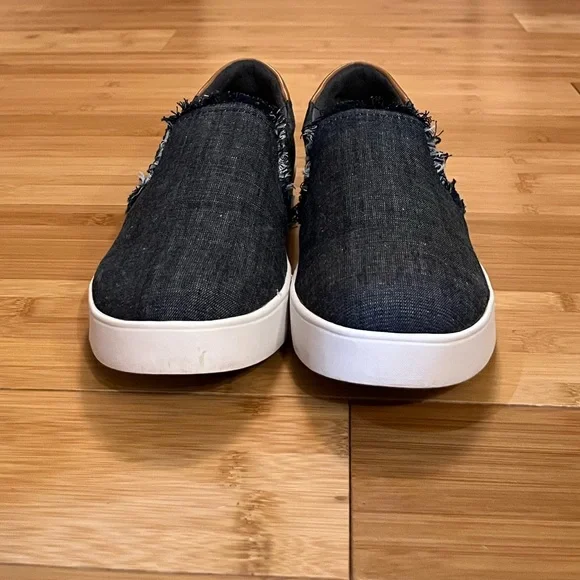 Dr. Scholl's Womens Scout Fray Slip-On Denim Shoes- Size 7.5 - Picture 5 of 7